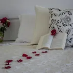 Отель Avra 3*
