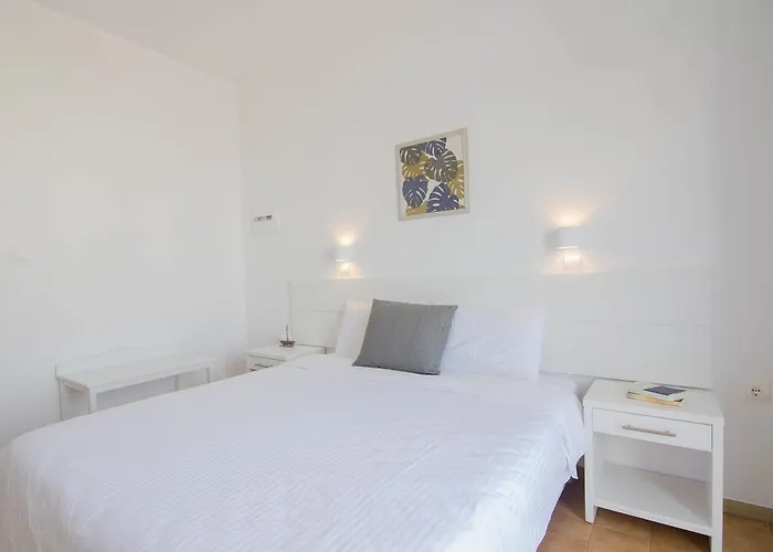 Avra 3* 이오스 코라