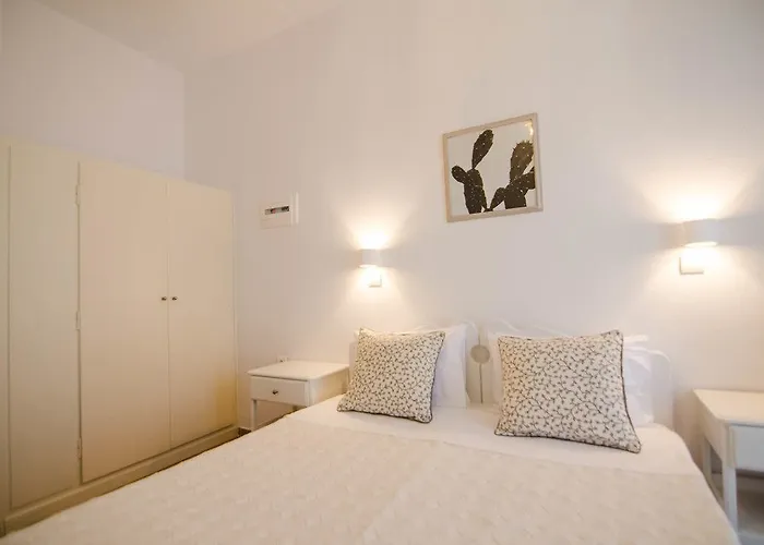 Avra 이오스 코라