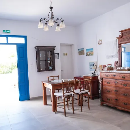Hotell Avra