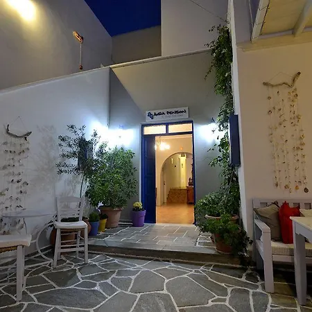 Hotel Avra