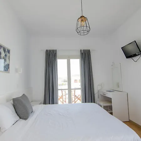 Hotell Avra 3*