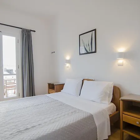 Hotel Avra