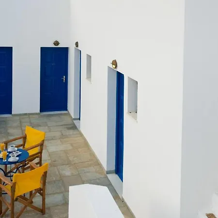 Avra Hotell Ios